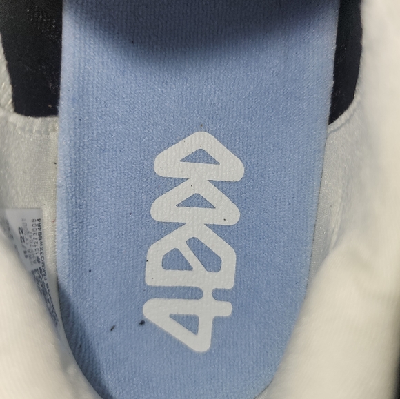 Adidas shoes - Picture 7 of 7